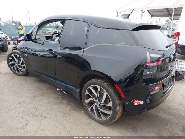 WBY1Z6C38HV548747 BMW 2017