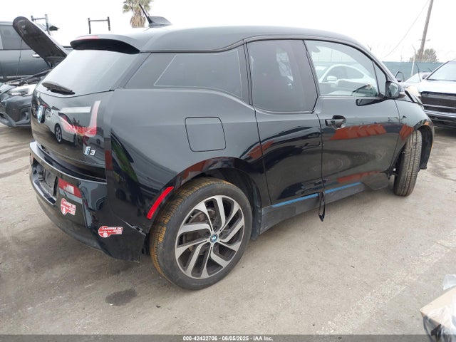 WBY1Z6C38HV548747 BMW 2017
