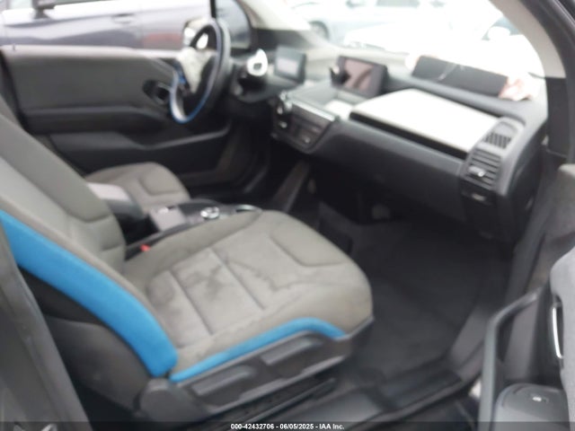 WBY1Z6C38HV548747 BMW 2017