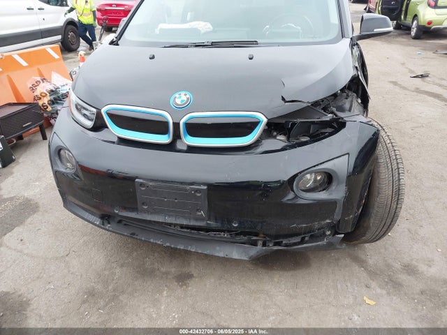 WBY1Z6C38HV548747 BMW 2017