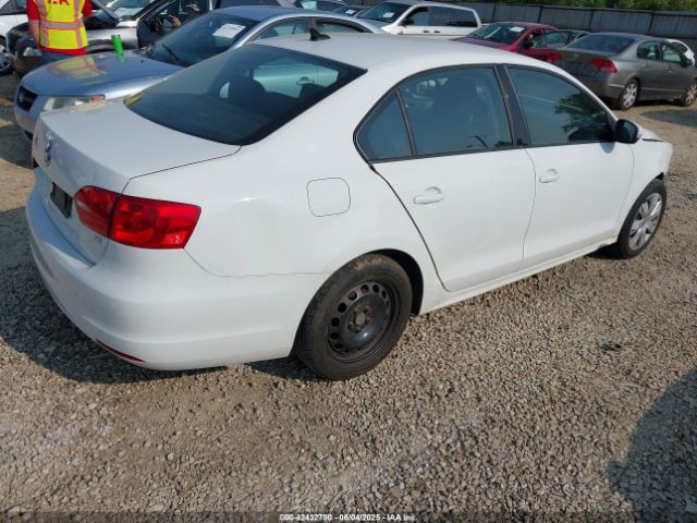 3VWD17AJ2EM415210 Volkswagen Jetta 1.8t Se