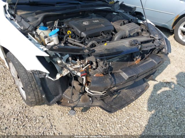 3VWD17AJ2EM415210 Volkswagen Jetta 1.8t Se