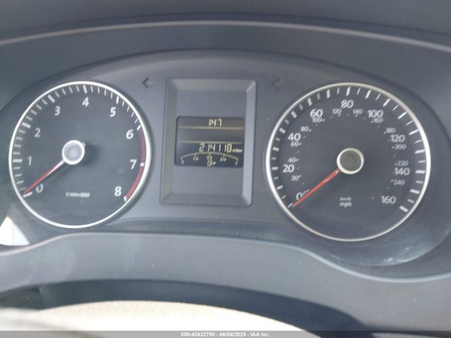 3VWD17AJ2EM415210 Volkswagen Jetta 1.8t Se