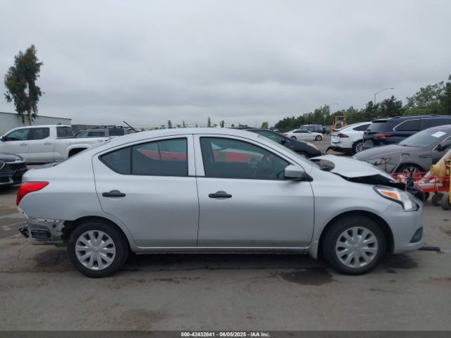 3N1CN7APXJL884636 Nissan Versa