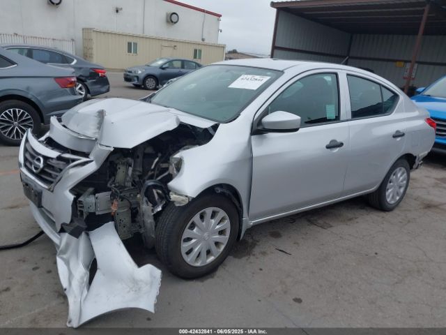 3N1CN7APXJL884636 Nissan Versa