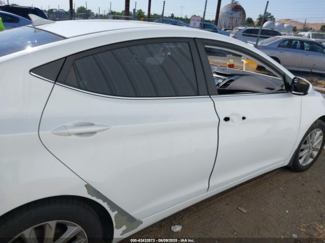5NPDH4AE6FH611903 Hyundai ELANTRA SE