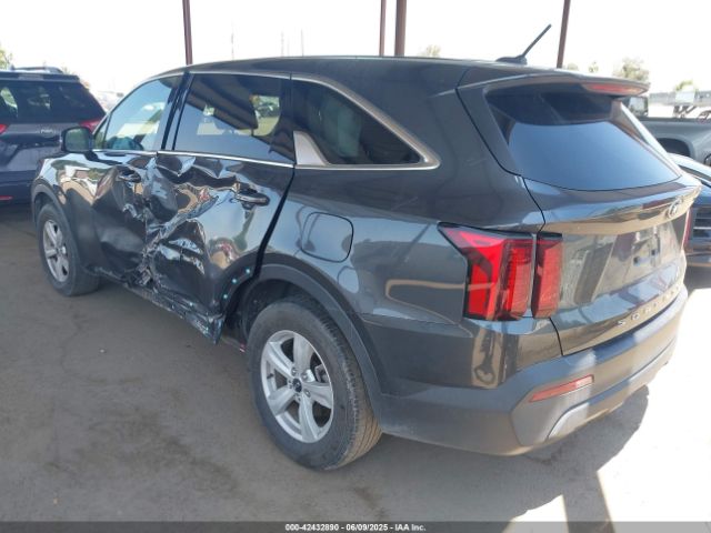 2021 KIA SORENTO 5XYRG4LC2MG053637 Photo 2