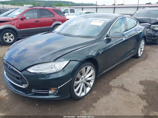 2013 TESLA MODEL S 5YJSA1DG9DFP06457 Photo 1