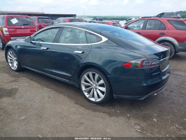 2013 TESLA MODEL S 5YJSA1DG9DFP06457 Photo 2