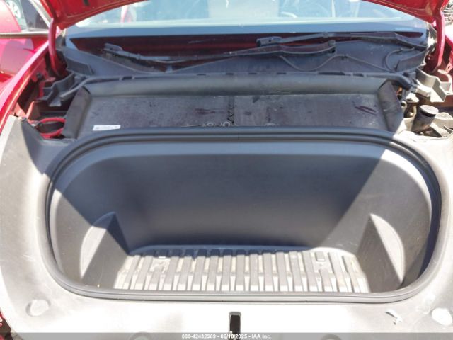 2023 TESLA MODEL Y 7SAYGDEF6PF884673 Photo 9
