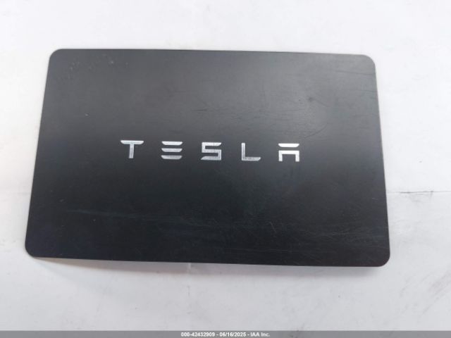 2023 TESLA MODEL Y 7SAYGDEF6PF884673 Photo 10