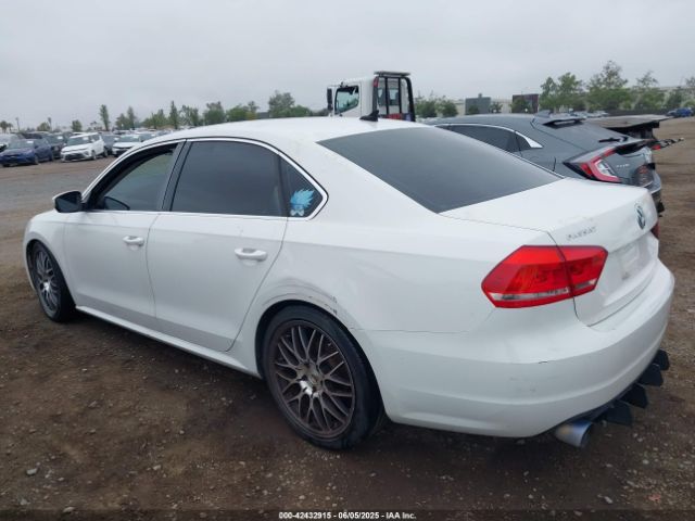 1VWBP7A3XEC017669 Volkswagen Passat 2.5l Se
