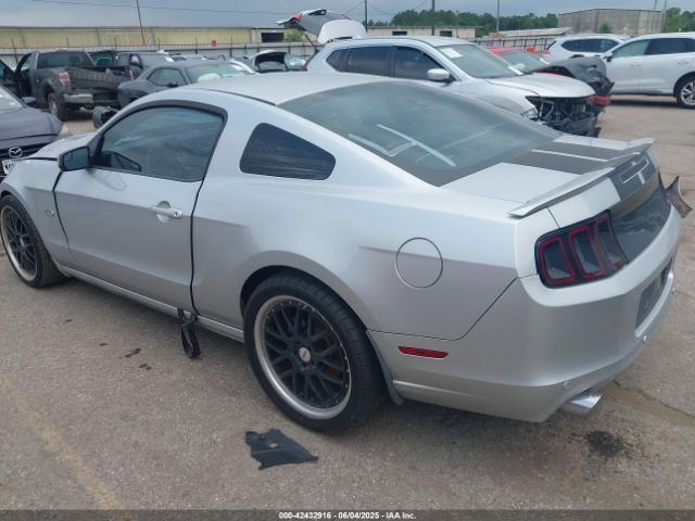 2013 FORD MUSTANG 1ZVBP8CF4D5231332 Photo 2
