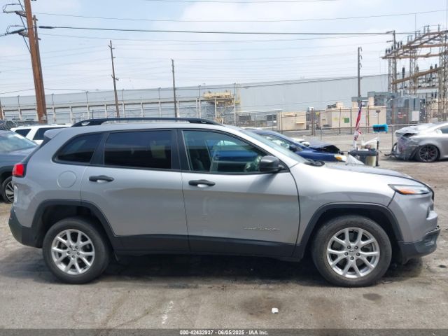 1C4PJLAB2GW324331 Jeep Cherokee