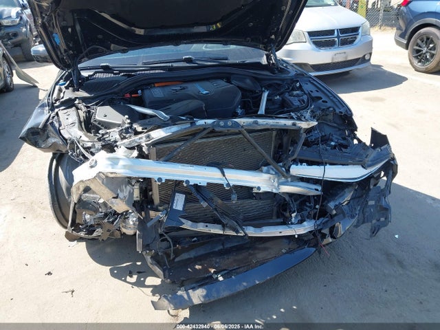 WBAJB1C54JB085214 BMW 2018