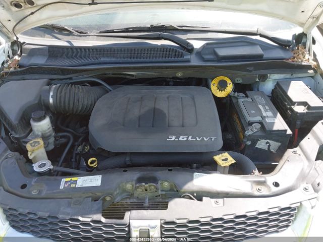 2C4RDGCG0ER153438 Dodge Grand Caravan Sxt
