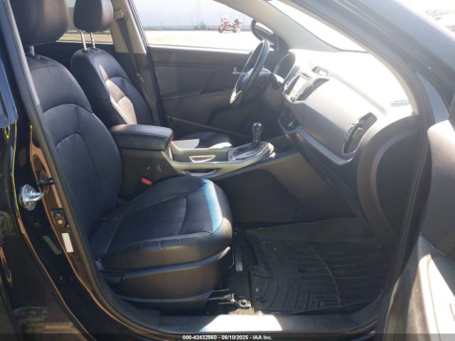 KNDPCCAC9F7761156 KIA Sportage Ex