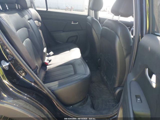 KNDPCCAC9F7761156 KIA Sportage Ex