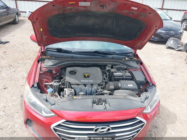 5NPD84LF5HH002813 Hyundai 2017