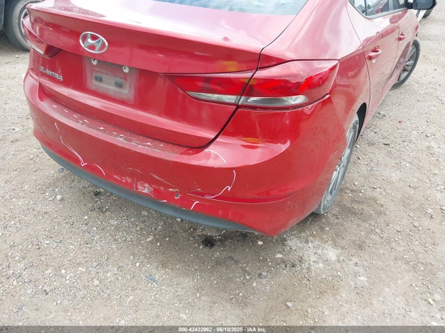 5NPD84LF5HH002813 Hyundai 2017