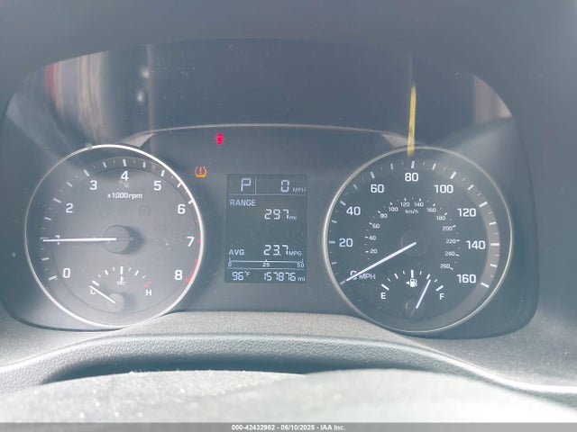 5NPD84LF5HH002813 Hyundai 2017