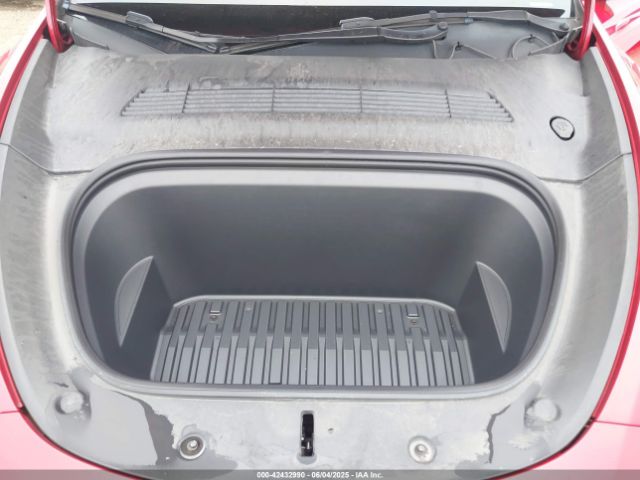 7SAYGDEE6NF516661 Tesla Model Y Long Range Dual Motor All-wheel Drive