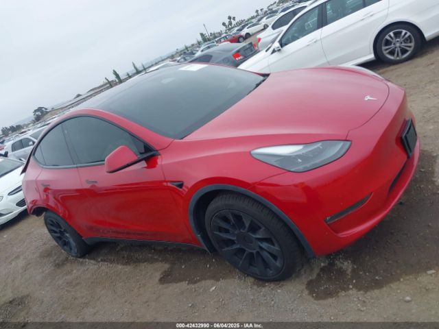 7SAYGDEE6NF516661 Tesla Model Y Long Range Dual Motor All-wheel Drive