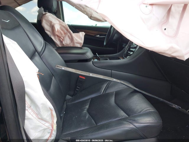 2020 CADILLAC ESCALADE 1GYS3CKJ7LR236517 Photo 4