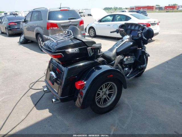 2019 HARLEY-DAVIDSON FLHTCUTG 1HD1MAF19KB859284 Photo 3