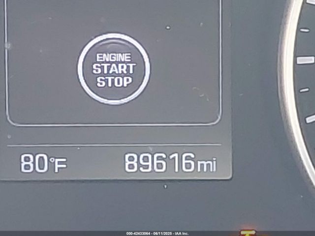 5NPD84LF5HH011933 Hyundai Elantra