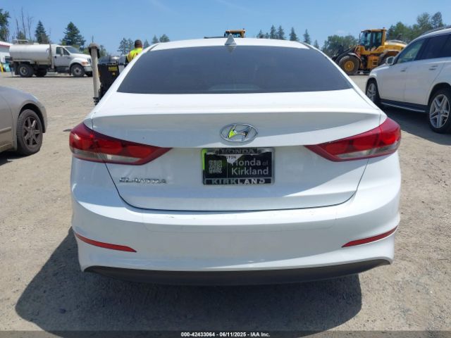 5NPD84LF5HH011933 Hyundai Elantra