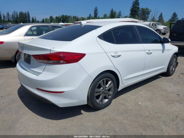 5NPD84LF5HH011933 Hyundai Elantra
