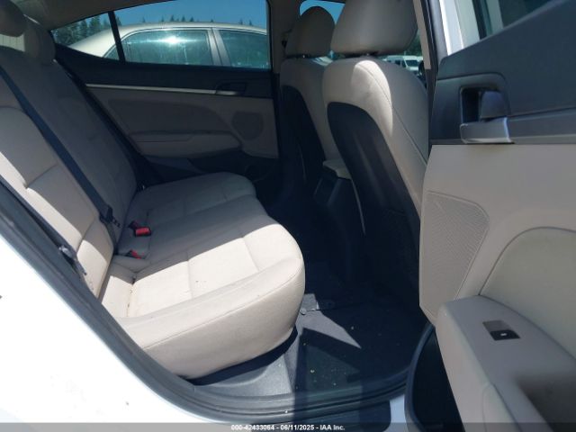 5NPD84LF5HH011933 Hyundai Elantra