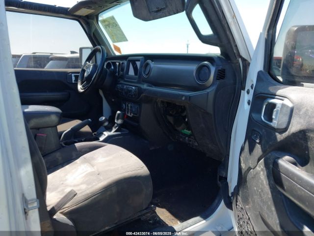 2022 JEEP GLADIATOR 1C6HJTAG8NL155888 Photo 4