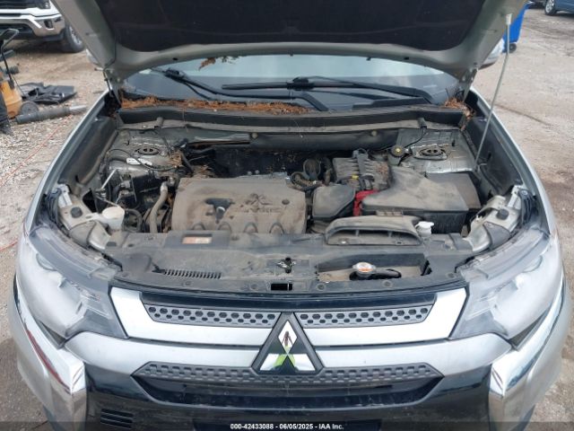 2020 MITSUBISHI OUTLANDER JA4AD3A34LZ029885 Photo 9