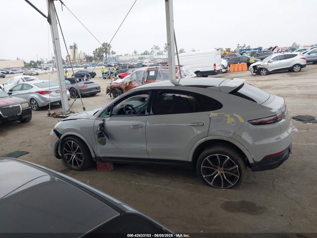 Porsche Cayenne 2022 WP1BA2AY4NDA48153 Image 14