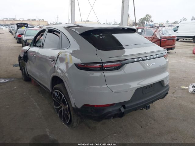 2022 PORSCHE CAYENNE COUPE WP1BA2AY4NDA48153 Photo 2