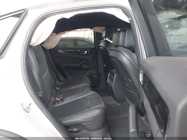 2022 PORSCHE CAYENNE COUPE WP1BA2AY4NDA48153 Photo 7