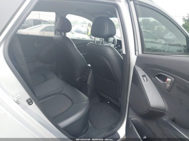 KM8JUCAG0FU980297 Hyundai TUCSON SE