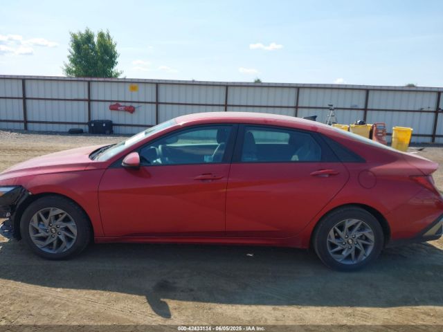 KMHLM4DG5RU653537 Hyundai ELANTRA SEL