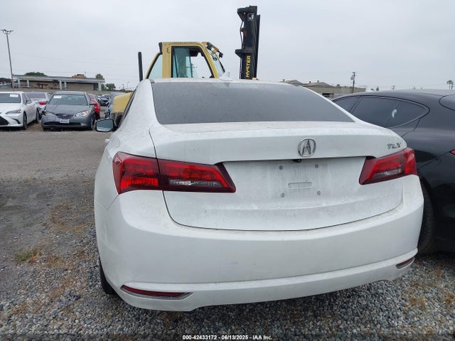 Acura TLX 2017 19UUB1F35HA010632 Image 17