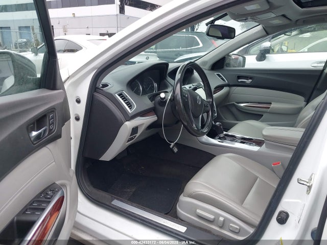 Acura TLX 2017 19UUB1F35HA010632 Image 18