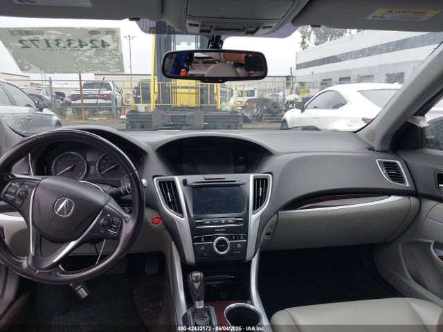 Acura TLX 2017 19UUB1F35HA010632 Image 22