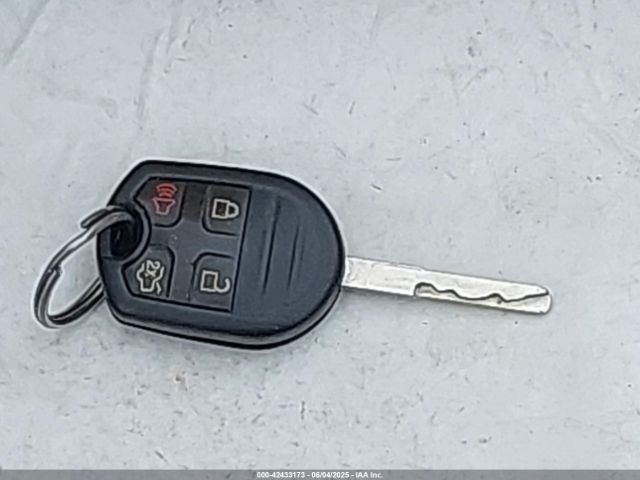 3FADP4BJ6GM107996 Ford FIESTA SE