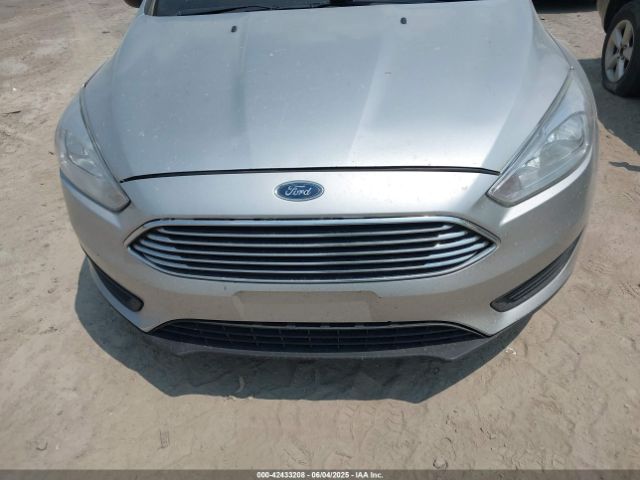 1FADP3J24FL280341 Ford Focus Titanium