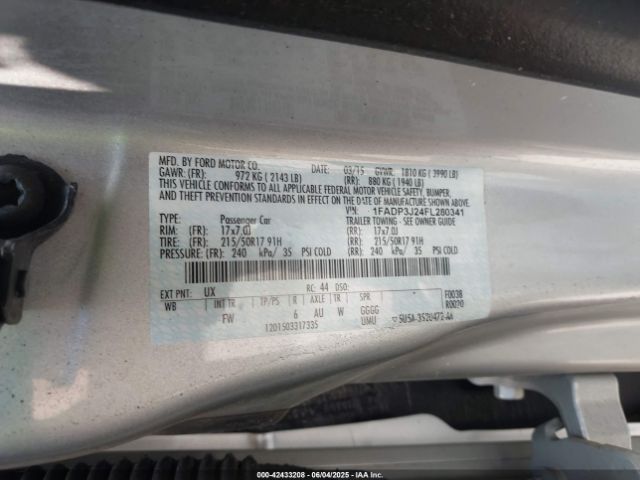 1FADP3J24FL280341 Ford Focus Titanium