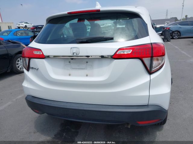 3CZRU5H31NM731526 Honda Hr-v 2wd Lx