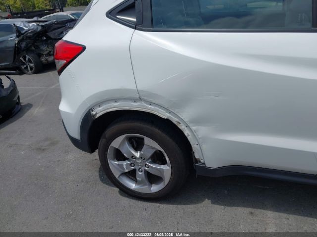 3CZRU5H31NM731526 Honda Hr-v 2wd Lx