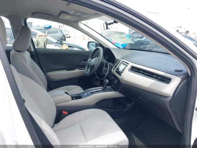 3CZRU5H31NM731526 Honda Hr-v 2wd Lx