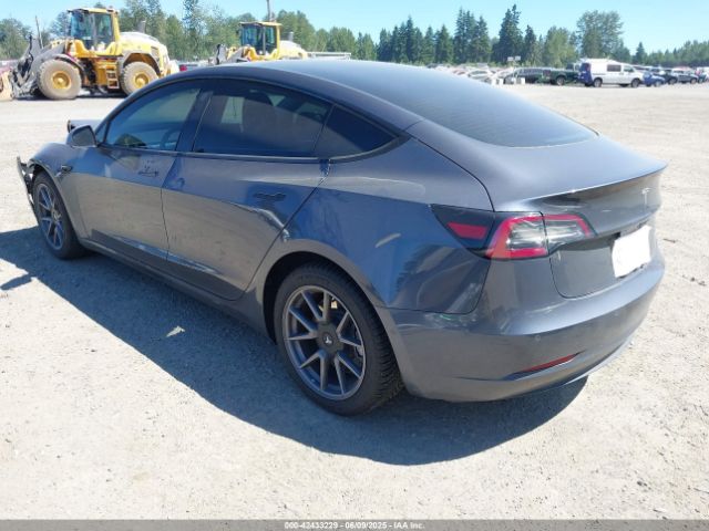2022 TESLA MODEL 3 5YJ3E1EB2NF182940 Photo 2